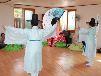 (2009.09.17)장수웰빙대학--고수8리경로당-민요교실