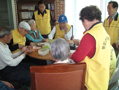 (2011.05.04)수지침봉사-가은원