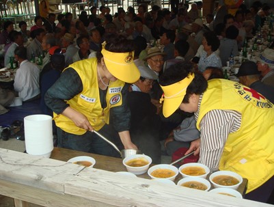 (2011.05.20)매전직십자봉사회 경로잔치