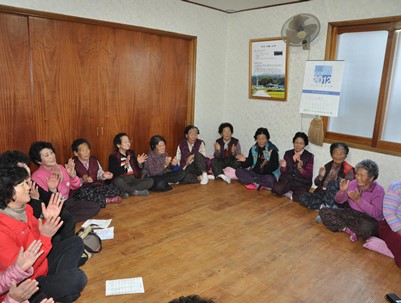 (2011.12.15)장수웰빙대학-노래교실-풍각면 안산리