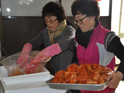 (2012.12.26) 밑반찬 - 청도군 여성단체협의회, 자율방범대