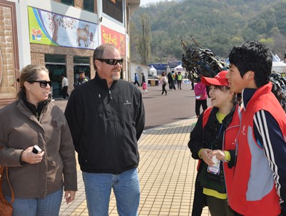 (2013.04.17)청도소싸움축제 자원봉사활동