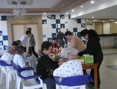 (2008.04.10)참사랑수지침봉사회 효사랑 봉사활동