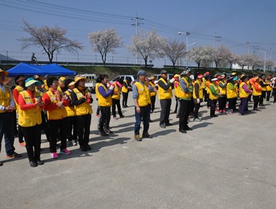 (2015.04.11)대한적십자사봉사회 청도군지구협의회 환경정화