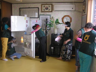 (2008.09.05)농촌사랑봉사단 경노당 환경정화활