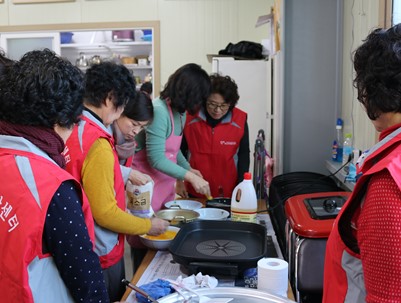 (2019.12.27)여성대학동창회 떡국나눔