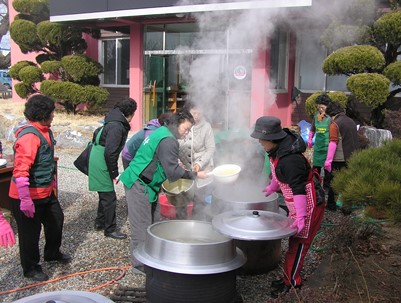 (2009.01.22)새마을봉사단 떡국봉사