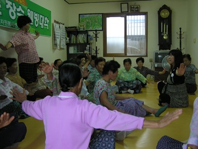 (2009.06.30)웰빙장수대학-개강 및 민요,스포츠댄스 수업-고수8리,칠성1리